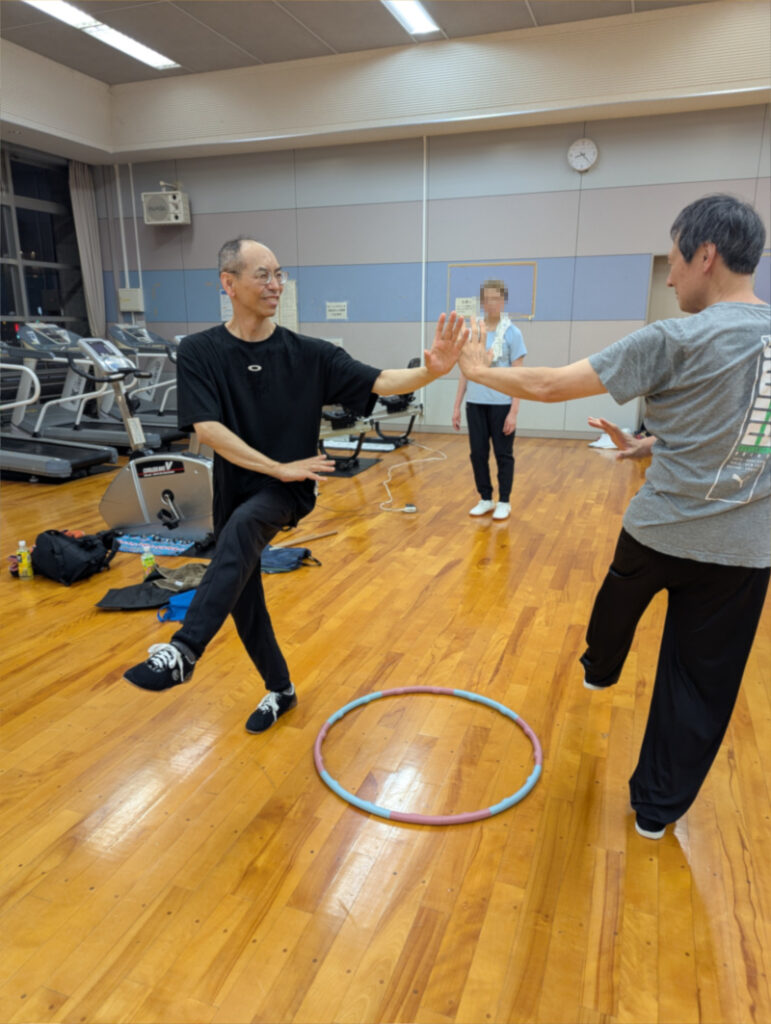 フラフープを使用した走圏